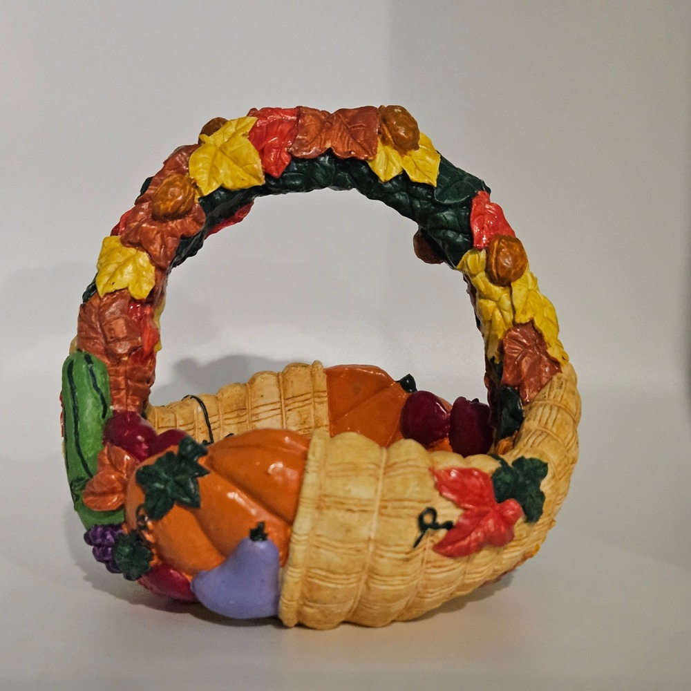 VTG Harvest Cornucopia Basket Autumn Fall Leaves Pumpkin Decor Tabletop Accent - Picture 1 of 3